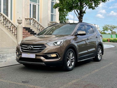 Hyundai Santa Fe 2017 2.4 AT 4 WD - 89000 km