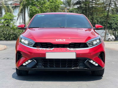 Xe Kia K3 Premium 1.6 AT 2022