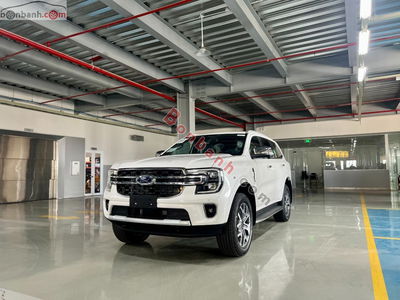 Xe Ford Everest Titanium Plus 2.0L 4x4 AT 2025