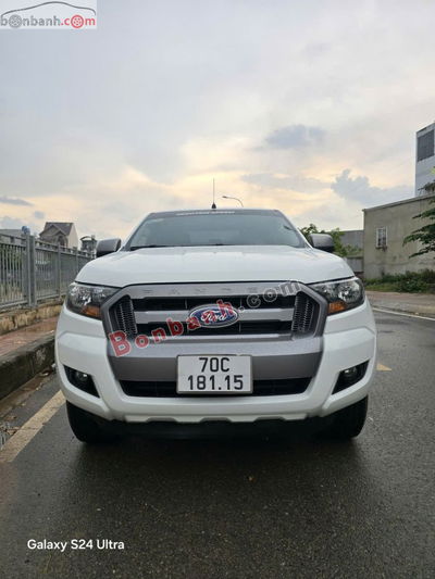 Xe Ford Ranger XLS 2.2L 4x2 AT 2016