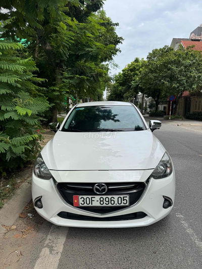 Mazda 2 2016 1.5 AT Sedan - 85000 km