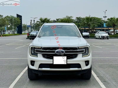Xe Ford Everest Titanium 2.0L 4x2 AT 2022
