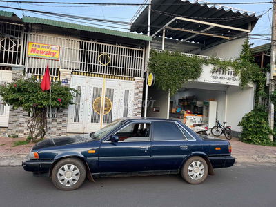 Toyota Camry 1988 - giá 35