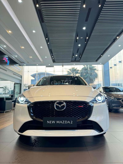 Mazda 2 Sport Luxury Trả trước chỉ 140 Triệu