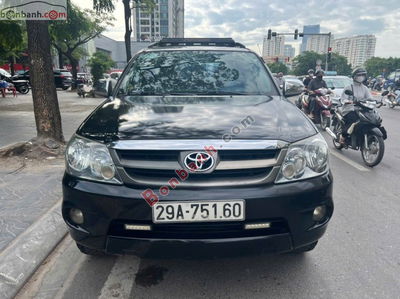Xe Toyota Fortuner 2.7V 4x4 AT 2009