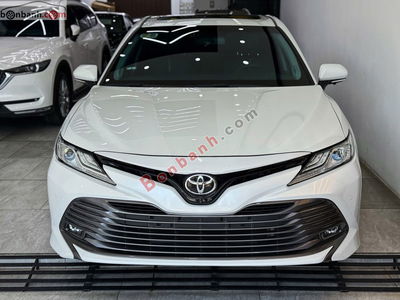 Xe Toyota Camry 2.5Q 2019