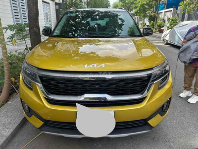 Kia Seltos 2022 Premium 1.4 AT turbo- 17000 km