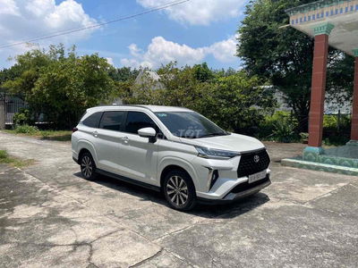 Toyota Veloz Cross 2023- 39000 km