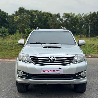 Toyota Fortuner 2015 số sàn máy dầu siêu đẹp