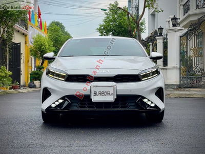 Xe Kia K3 Premium 2.0 AT 2022