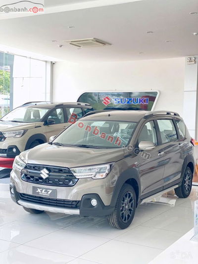 Xe Suzuki XL7 Hybrid 1.5 AT 2025