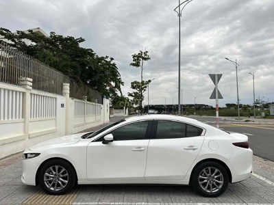 Mazda 3 2021 - 37000 km - bản Deluxe 🔥