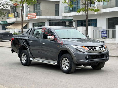 Xe Mitsubishi Triton 4x2 AT 2017
