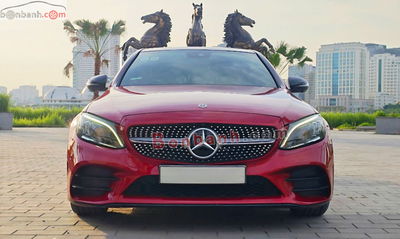 Xe Mercedes Benz C class C300 AMG 2020