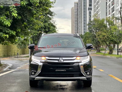 Xe Mitsubishi Outlander 2.0 CVT Premium 2018