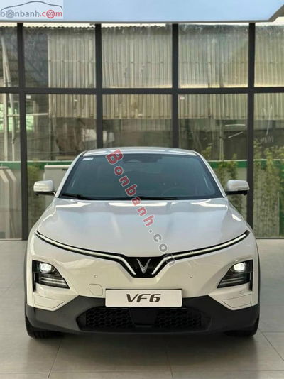 Xe VinFast VF6 Eco 2025