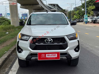 Xe Toyota Hilux 2.4L 4x2 AT 2024