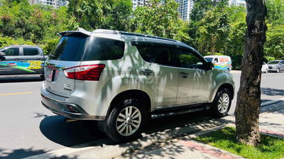 Isuzu Mu X 2019 1.9 4X2 AT - 70000 km