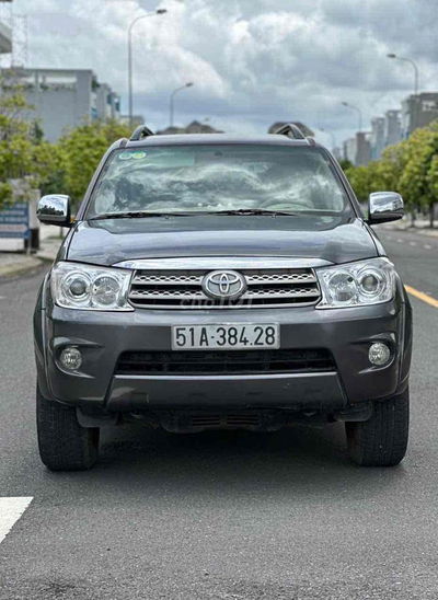 Toyota Fortuner 2017 2.7V 4x4 - 150000 km