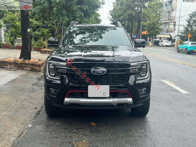 Xe Ford Ranger Stormtrak 2.0L 4x4 AT 2024