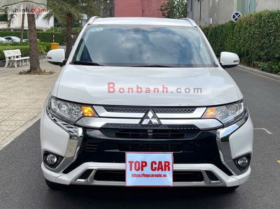 Xe Mitsubishi Outlander 2.0 CVT 2022