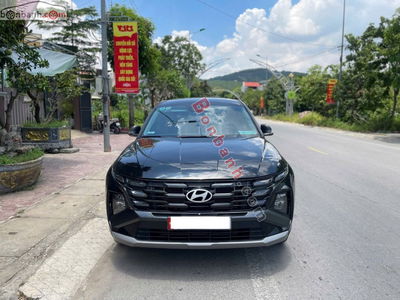 Xe Hyundai Tucson 2.0 AT Tiêu chuẩn 2024