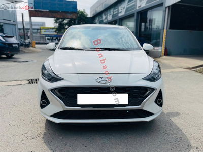 Xe Hyundai i10 1.2 AT 2023