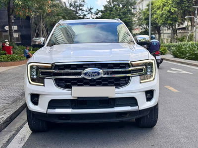 Ford Everest Titanium 2024 - Xe Siêu Lướt