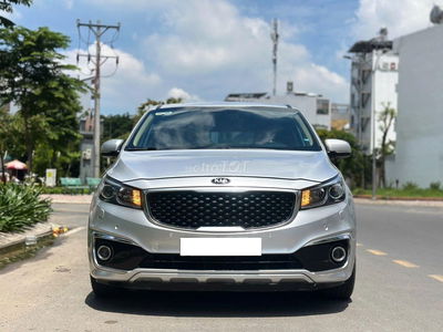 Kia Sedona đăng ký 2016 full xăng số tự động