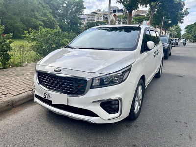 Kia Sedona 2019 - 85000 km