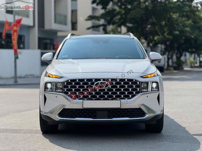 Xe Hyundai SantaFe Cao cấp 2.5L HTRAC 2024