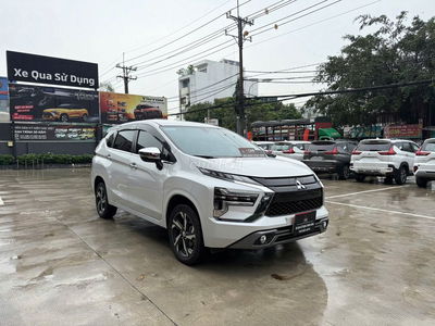 Mitsubishi Xpander Pre 2023 - 20000 km