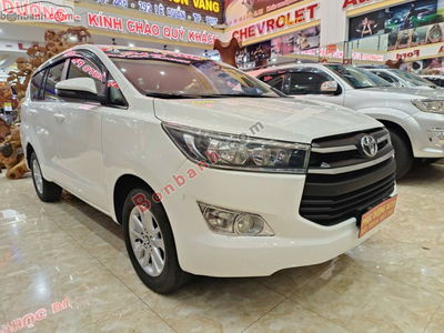 Xe Toyota Innova 2.0E 2019