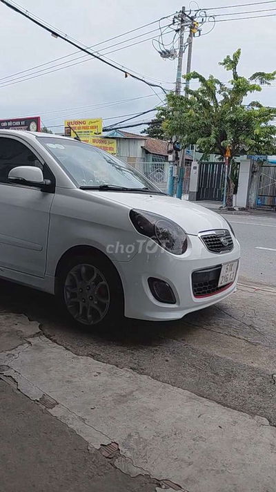 1 21 2012 1.0 MT Sport - 160000 km