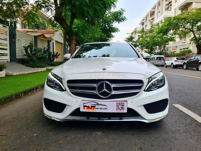 Mercedes C300 AMG 2018, Trắng tinh bao chuẩn