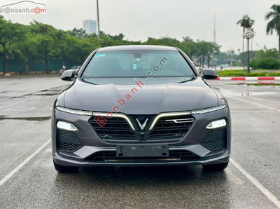 Xe VinFast Lux A 2.0 2.0 AT 2019
