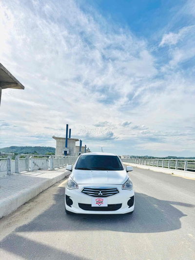 Mitsubishi Attrage 2019 1.2L MT - 160000 km