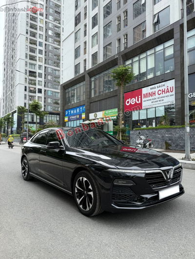 Xe VinFast Lux A 2.0 Tiêu chuẩn 2022