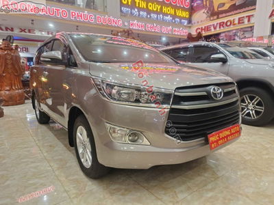Xe Toyota Innova 2.0E 2019