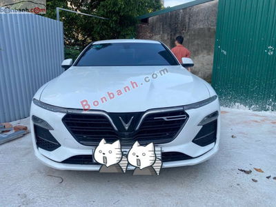 Xe VinFast Lux A 2.0 2.0 AT 2021