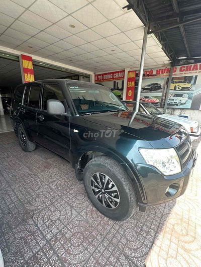 Mitsubishi Pajero 20*** km
