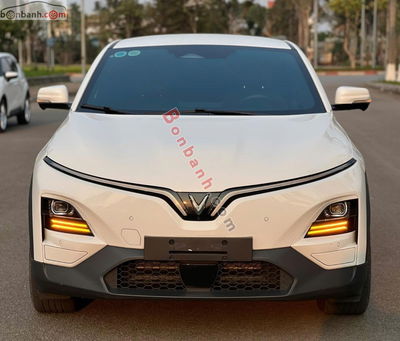 Xe VinFast VF6 Plus 2024