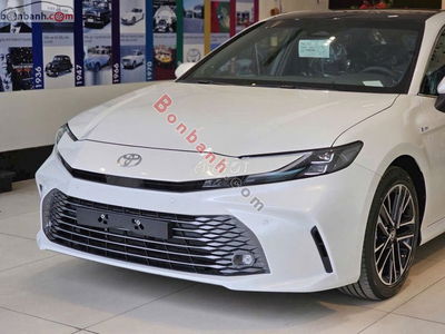 Toyota Camry 2.5 HEV Top 2025
