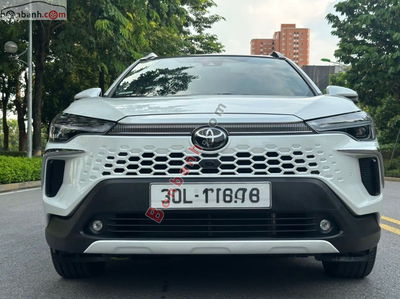 Xe Toyota Corolla Cross 1.8V 2024