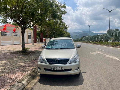 Toyota Innova 2006 G - 146000 km