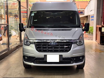 Xe Ford Transit Tiêu chuẩn 2022