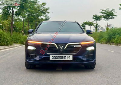 Xe VinFast Lux A 2.0 Premium 2.0 AT 2019