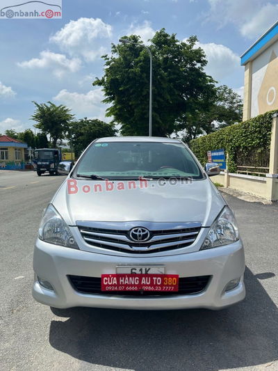 Xe Toyota Innova V 2008
