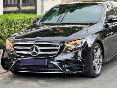 Mercedes Benz E Class 2017 E300 - 89000 km