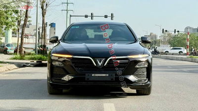 Xe VinFast Lux A 2.0 2.0 AT 2021